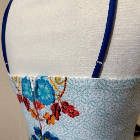 Bisou Bisou Blue Floral Print Dress Adjustable Halter Strap Top Zip Back Size 4 - Picture 5 of 12